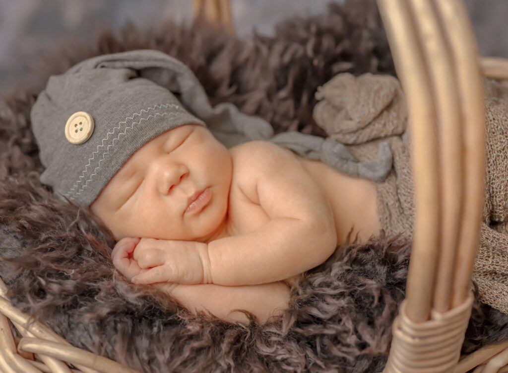 soft neutral newborn photography with natural textures